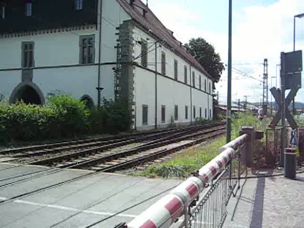 Ein  Seehas  der SBB Gmbh bei der Ausfahrt aus dem Bahnhof Konstanz, aufgenommen am Konzil. 22. Juli 2007.