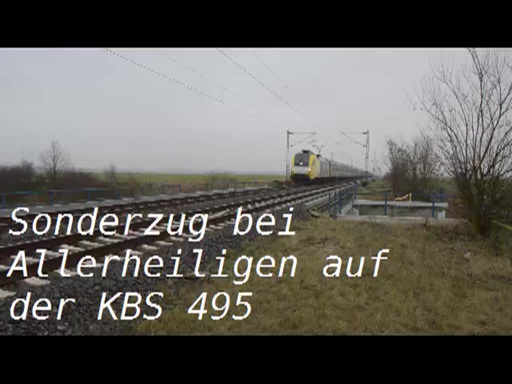 Ein Sonderzug von der Boxxpress 182 gezogen aus Richtung Kln kommend auf der Kbs 495 bei Allerheiligen gen Neuss fahrend.