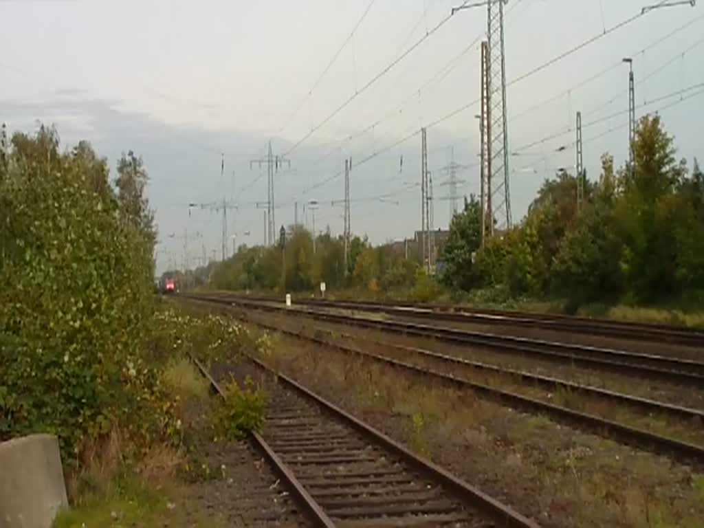 Eine 185er mit Containerzug in Ratingen-Lintorf