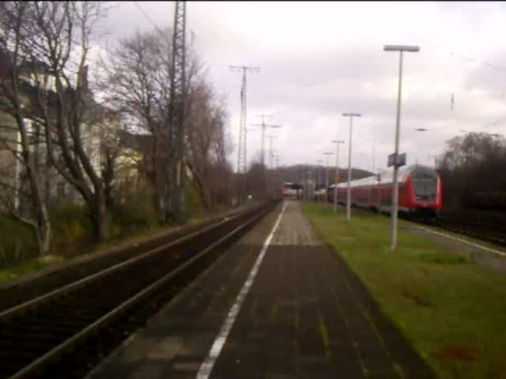 Eine Br 101 fhrt mit einem IC nach Luxemburg durch Kln-West. 29.03.08