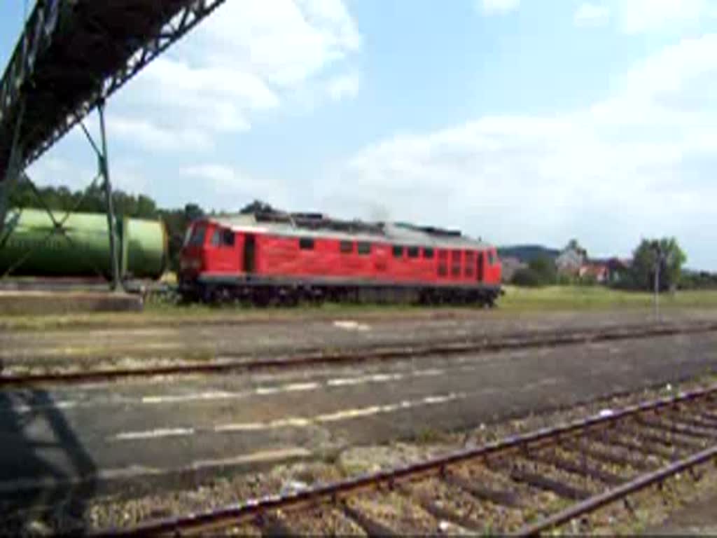 Eine Ludmilla gibt Gas - und wie. Bahnhof Garching/Obb Juli 2007