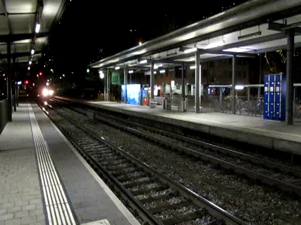 Eine Nacht in Pratteln, 21.07.2010 Zwei Re 465 mit Hangartner.