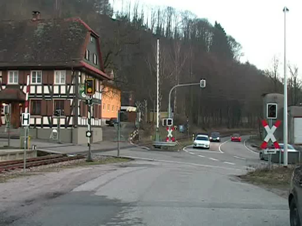 Eine OSB fhrt als SWE 71725 von Ottenhfen nach Achern. Gefilmt im Bahnhof von Furschenbach am 25. Januar 2008 um 16:55 Uhr.  (1:42 Minuten)