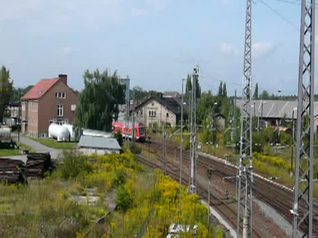 Eine RB aus Heilbad Heiligenstadt erreicht den Bahnhof Nordhausen. (22.08.2009)