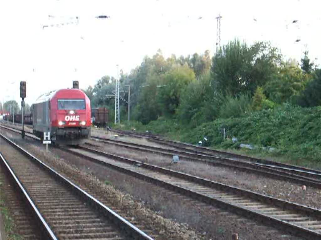 ER20(OHE270081)beim Rangieren im Bahnhof Rostock-Bramow.(04.09.09)

