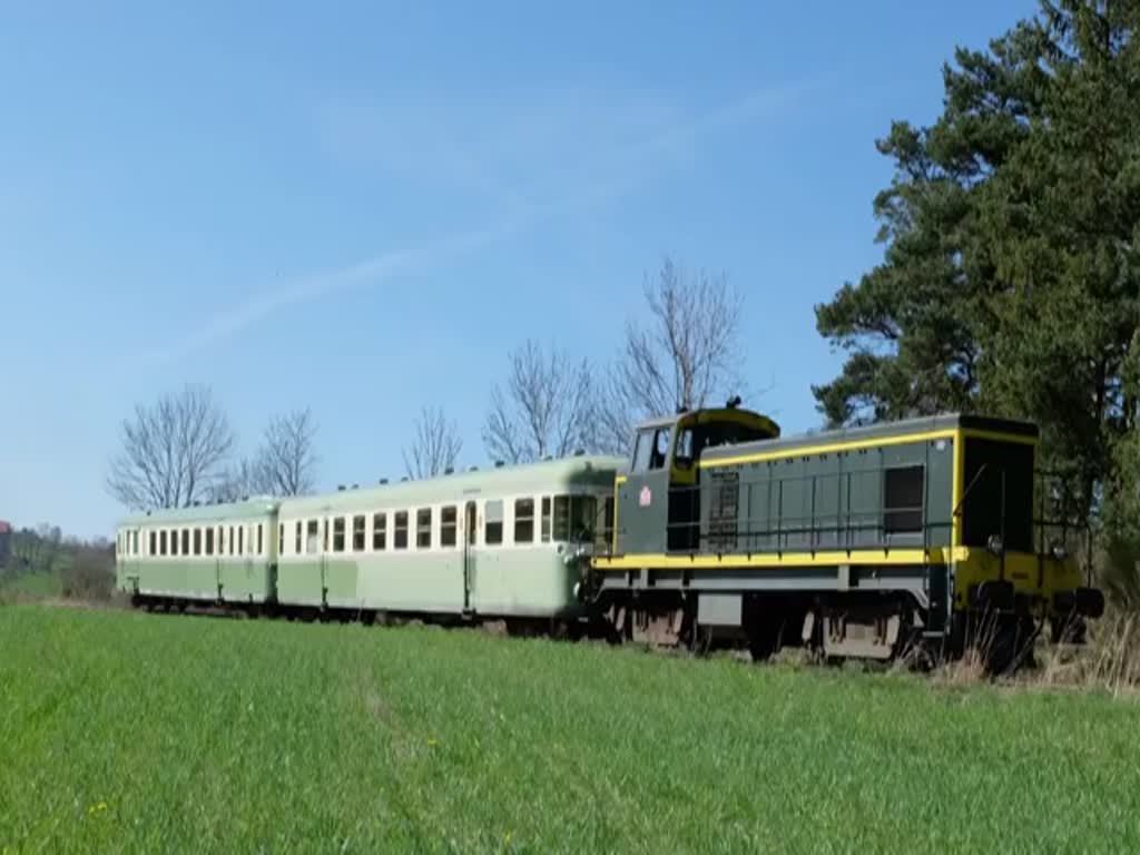 Fahrt mit der Chemin de Fer du Haut Forez (BB 63705) für dei DGEG von La Chaise-Dieu nach Estivareilles am 7. April 2017.