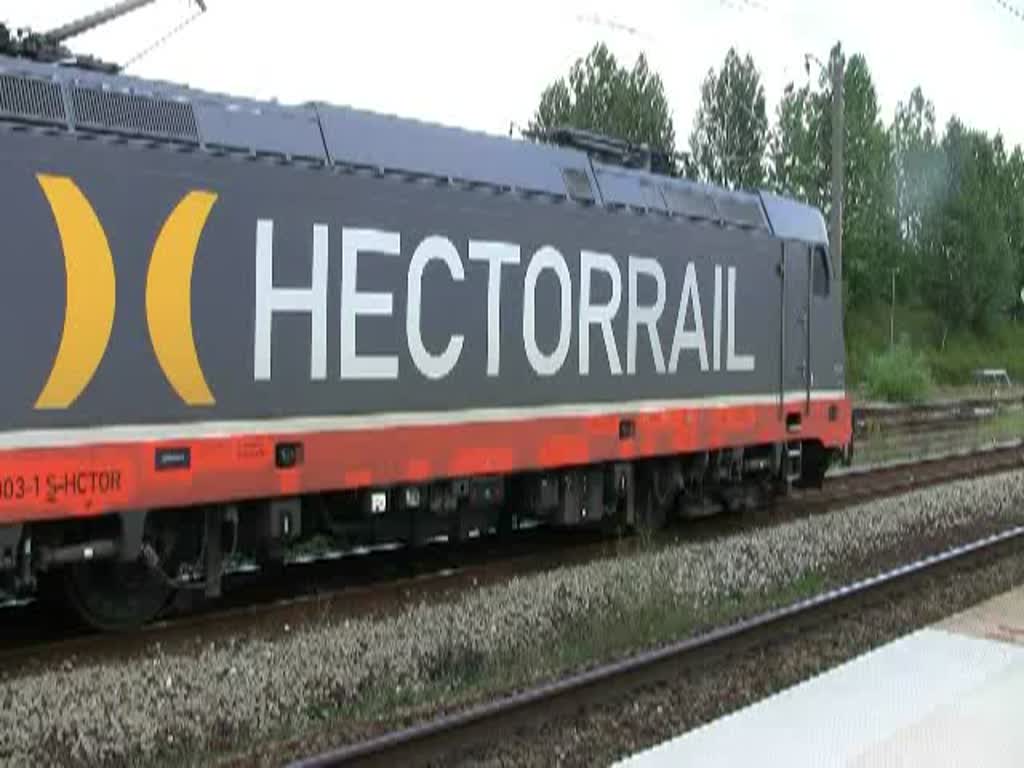 Hje Taastrup, July 2009, Hector Rail BR 241-003 Guterzug aus Maschen warten abfahrt nach Schweden via resund Brcke.
 