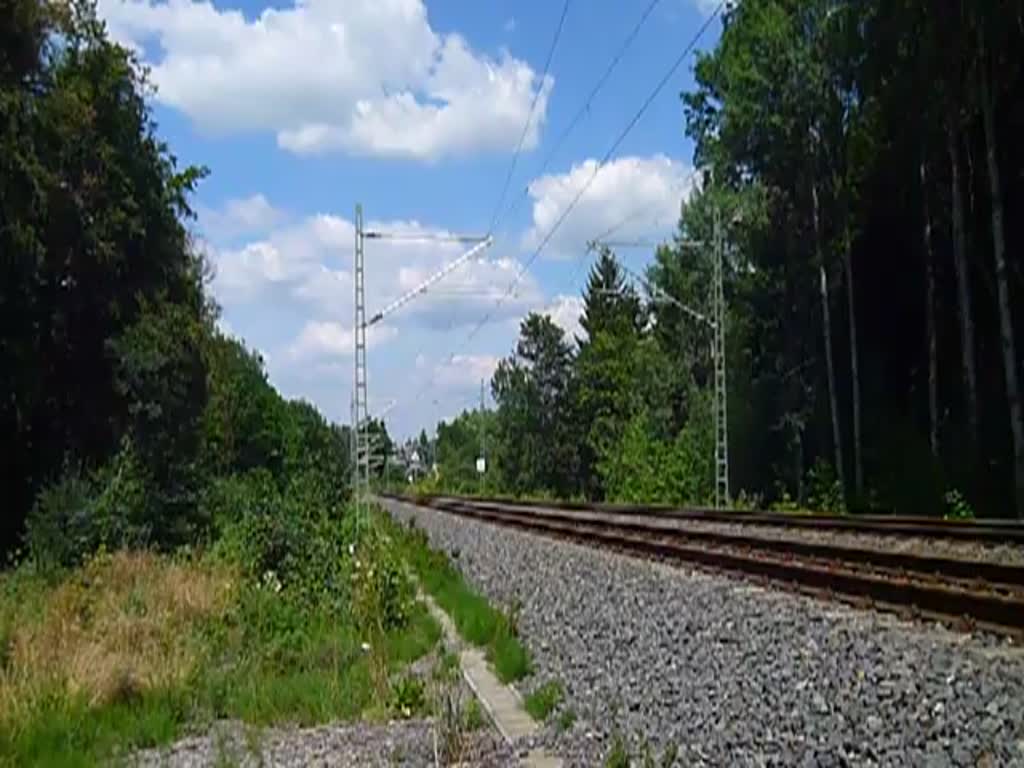 HVLE V160.6 und eine weitere V160 sind am 22.07.14 mit einem Kesselzug in Jössnitz zu sehen.