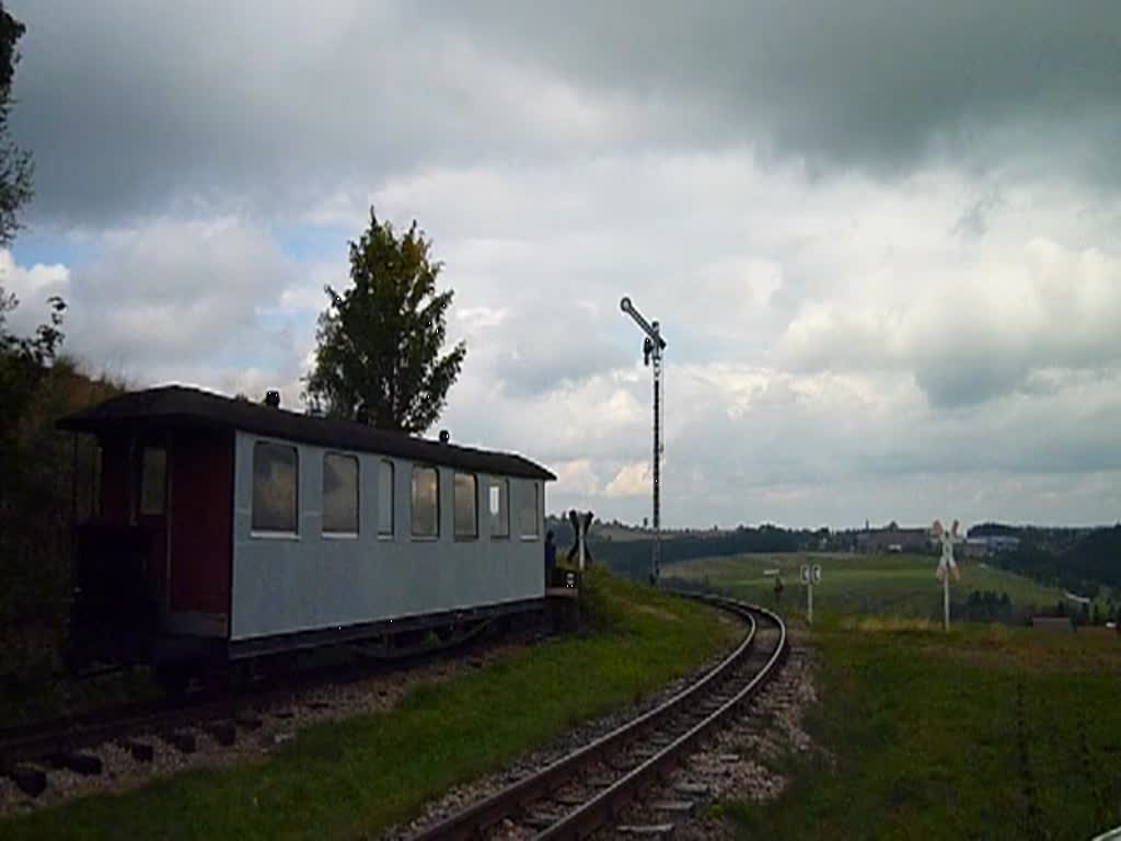 I K Nr54 war am 22.09.12 zu Gast bei der Museumsbahn Schnheide. Hier bei der Einfahrt in Schnheide.