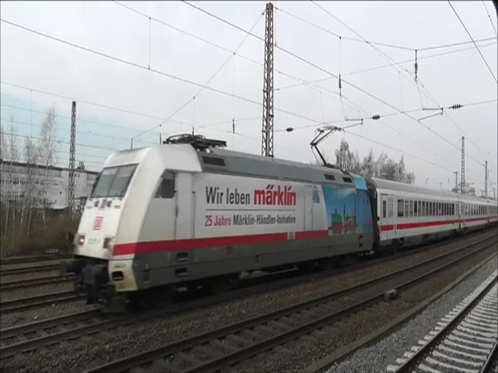 IC 1915 mit 101 071 am 28. Februar 2016 bei der Fahrt durch Bochum.