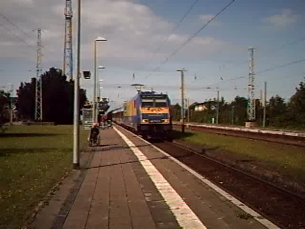 InterConnex80004 von Warnemnde nach Leipzig Hbf.bei der Ausfahrt im Ostseebad Warnemnde.Aufgenommen am 12.07.07