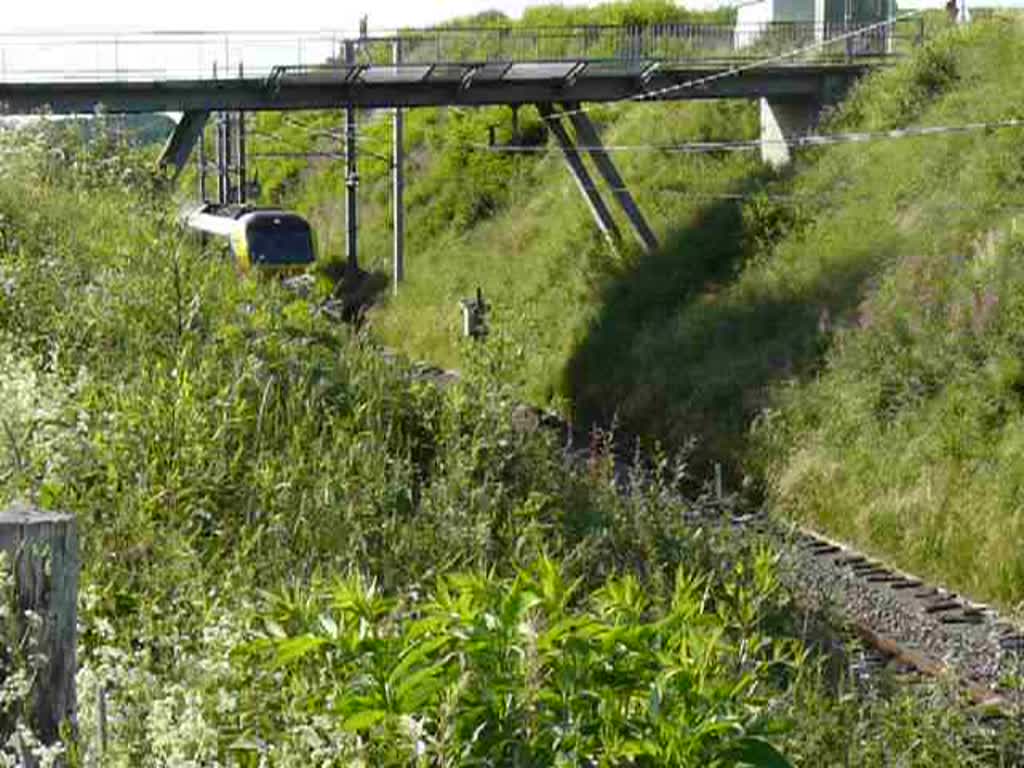 IR 121 aus Gouvy kommend, fhrt in Richtung Troisvierges am 30.06.08.