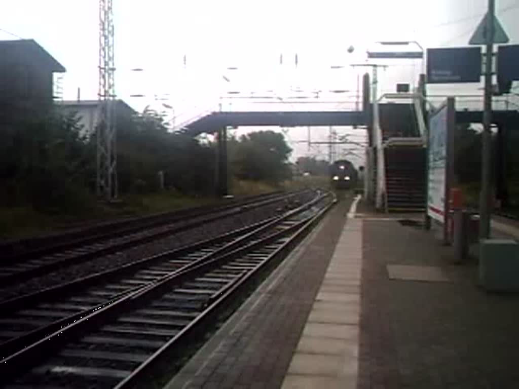 MWB mit GZ von Poppendorf nach Rostock-Bramow bei der Einfahrt im Bahnhof Rostock-Bramow.(29.08.08)