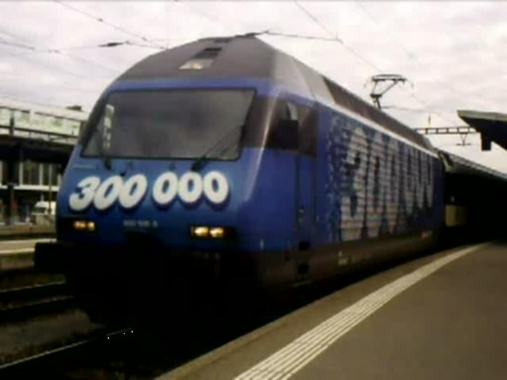 Re 460 106-8  300.000  fhrt mit IR 2567 nach Bern, ber Blach, Zrich HB, Olten aus Schaffhausen aus. 14.08.08