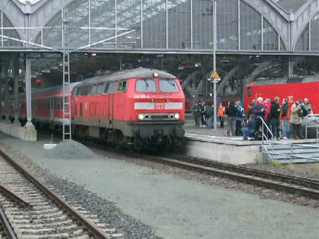 RE21417 von Kiel Hbf.nach Hamburg Hbf.bei Ausfahrt im Lbecker Hbf.(13.12.08)