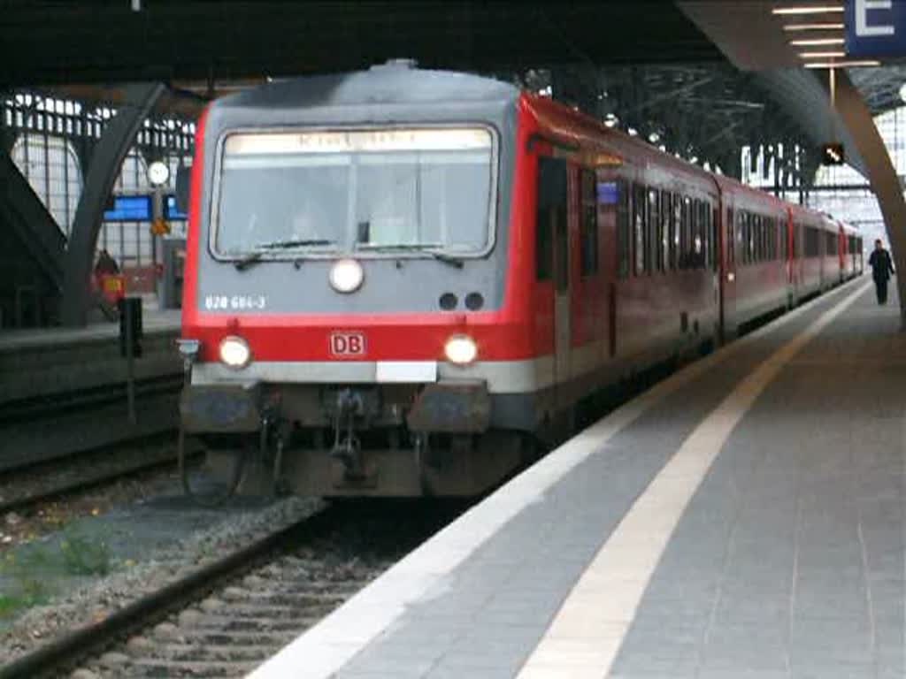 RE21610 von Lbeck Hbf.nach Kiel Hbf.bei Ausfahrt im Lbecker Hbf.(13.12.08) 