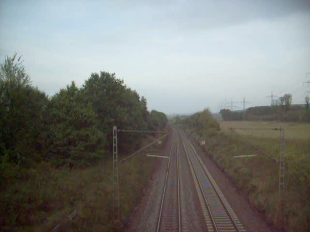 Regionalexpress aus Fulda nach Frankfurt.Aufgenommen am 15.09.09.Signalhorn Inklusive.