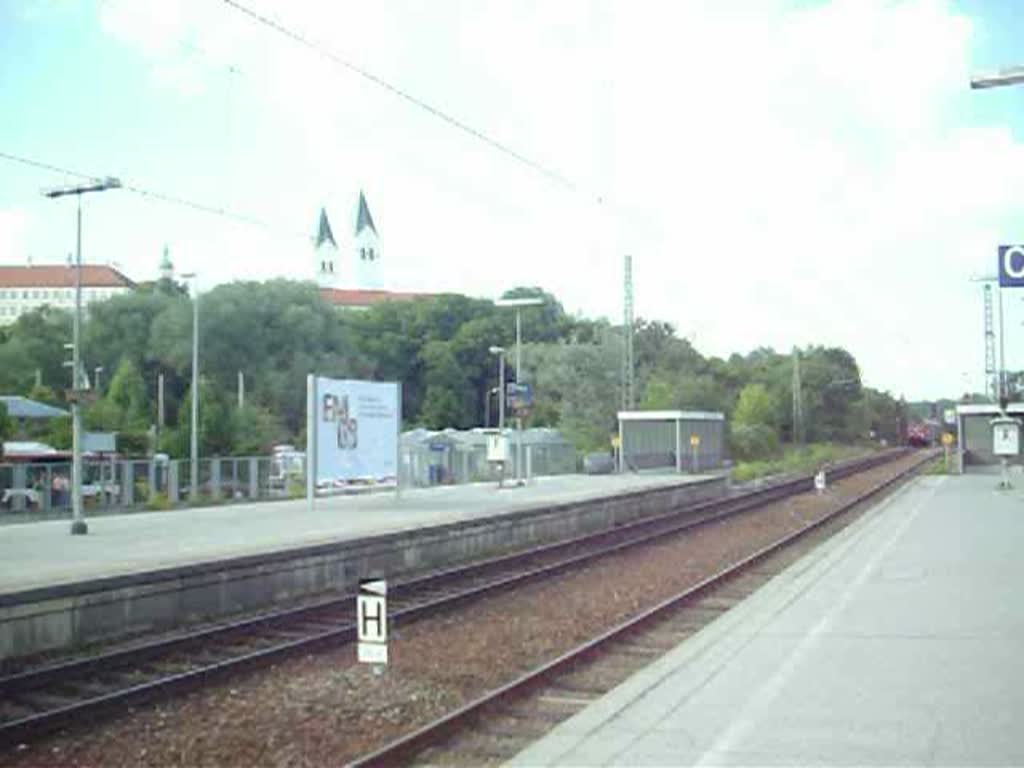 Regionalexpress von Nrnberg nach Mnchen.
Freising (09.06.08)