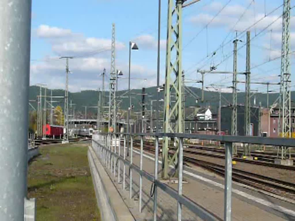 Schon bevor die ICE-Ts massenweise ausfielen, war es zu einem ICE-T-Ausfall auf der Saalebahn gekommen. Somit traf ich am 18.10.2008 in Saalfeld auf diesen Ersatzzug (IC 2813 fr ICE 1509) nach Mnchen Hbf, welcher ab Jena Paradies eingesetzt wurde.