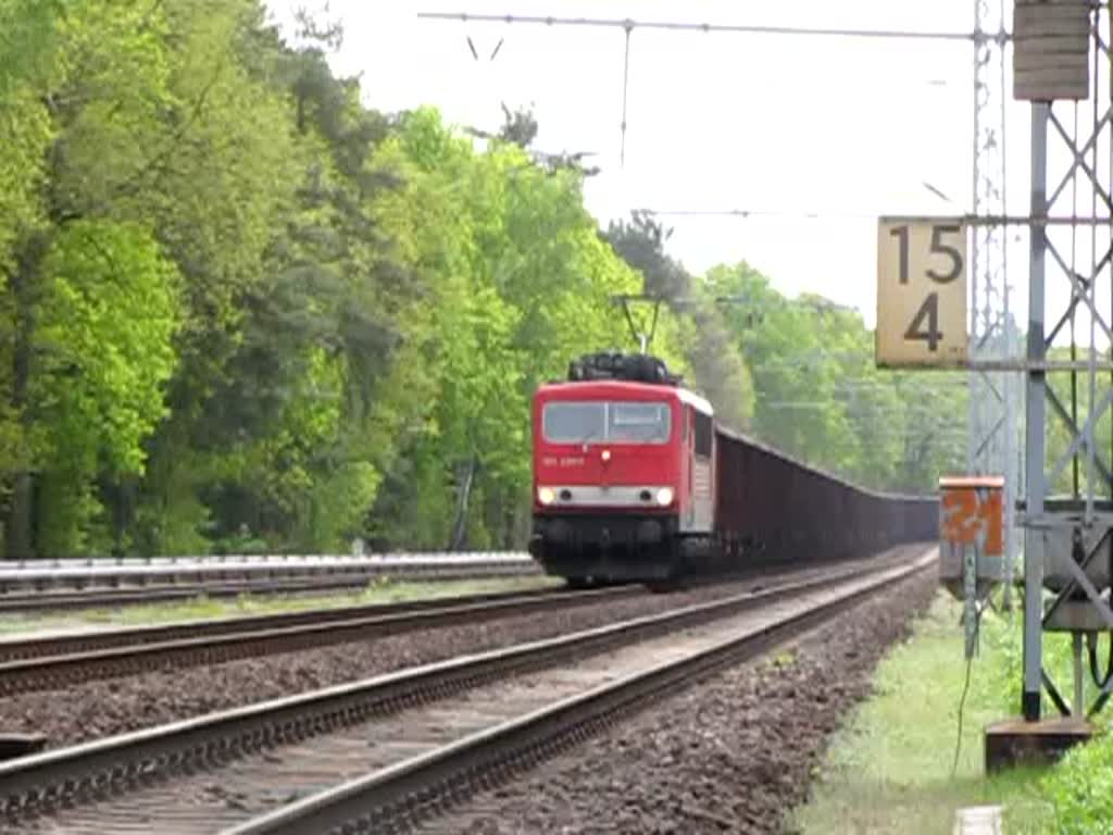 Seit anfang Mai werden die Kohlezge fr Knigs Wusterhausen ber den BAR umgeleitet, hier bei der Durchfahrt am 19.05.2010 in Grnau