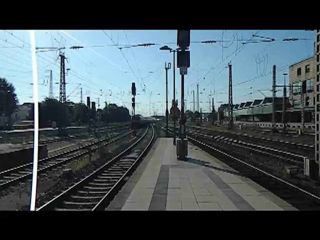 Sonderfahrt der BR 01 1066

Im Schnellzugtempo von Wunstorf nach Norderney (23.06.2012)

Veranstalter war Arbeitsgemeinschaft Westfalendampf.

Die Aufnahme entstand beim Bremer Hbf.