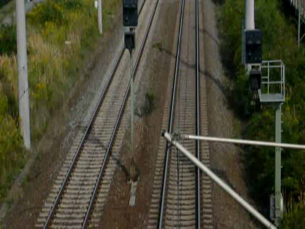 Spektakulre Begegnung der ICEs 1651 nach Dresden Hbf und 1554 nach Wiesbaden Hbf in Engelsdorf! (15.08.2009)