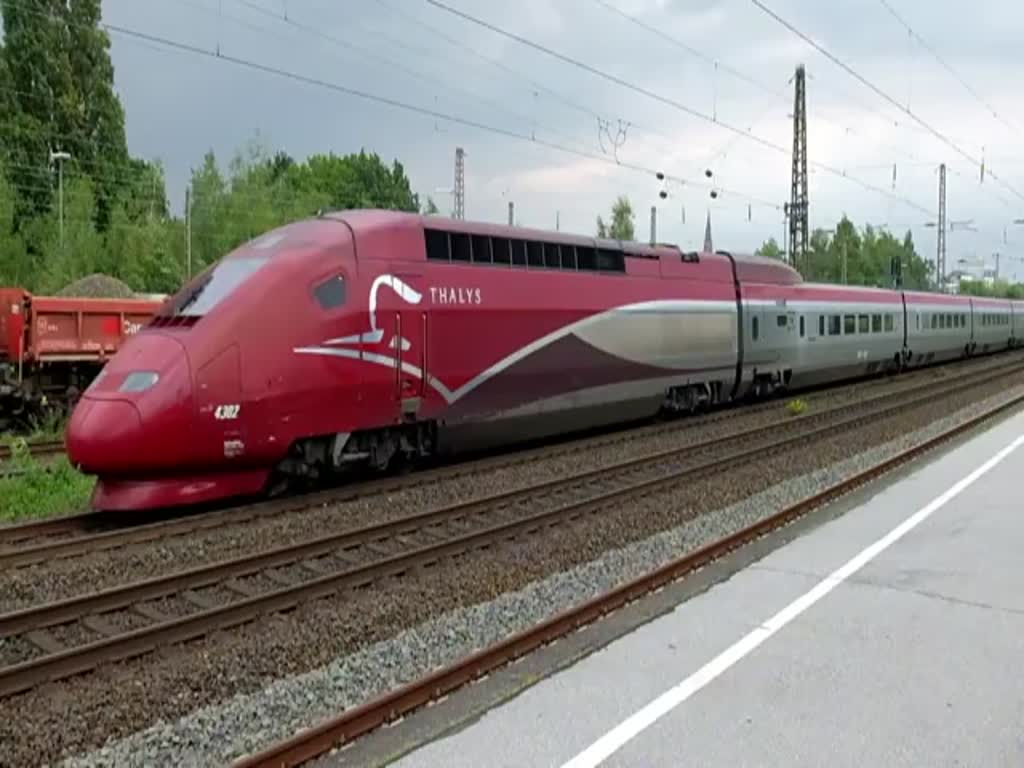 Thalys 4302 am 1. September auf der Fahrt nach Paris in Bochum.