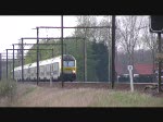 Singende Schienen (Teil II), Zge auf der Strecke Brssel-Oostende. Bei diesem Video wurde ich am Bahnsteig vom Sog der Lok in der Mitte des Zuges fast mitgerissen. Hansbeke 11.04.09 