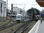 IC bei der Ausfahrt vom Hbf Bonn, 101 100-6 schiebt - 15.03.2020