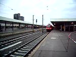 Am 27.02.2009 zieht ein  Taurus der BB ein IC nach Hamburg Altona.Hier bei der Ausfahrt aus dem Hannover Hauptbahnhof.