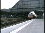 Ausfahrt des Intercity nach Norddeich-Mole am 12.6 Gezogen wurde der Zug von 101 033-9.