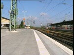 Einfahrt eines Intercity von Norddeich-Mole am 12.6 in Bremen Hbf. Geschoben wurde der Zug von einer 101.