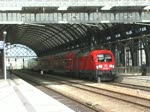 182 006 verlässt mit S1 nach Schöna den Dresdner Hbf.