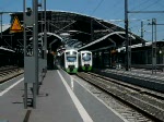 Zwei EB-Regioshuttles - vorne VT 012, hinten VT 022 - verlassen den Erfurter Hbf zur Fahrt nach Ilmenau.