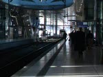 ICE 670 von Stuttgart nach Hamburg Altona bei der Einfahrt im Fernbahnhof Flughafen Frankfurt am 8.2.2008