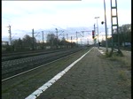 Eine 189 von der Dispolok Gmbh fuhr mit dem   Schwaben Sprinter  durch den Bahnhof Hamburg-Harburg am 12.12. 