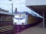 Der Metronom, bespannt mit ME 146-18, fährt am 21.08.08 aus dem Hbf Hannover aus.