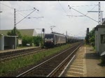 Die ES F4-201 der CTL Logistics durchfuhr am 25.6.10 mit Kesselwagenzug den Bahnhof Himmelstadt in Richtung Gemnden.