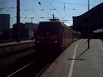 BR 101 066 verlsst mit dem IC 2027 den Klner Hbf