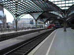 1042 520-5 verlsst am Sonntag den 17.05.2009 den Klner Hbf mit einem SDZ nach Rheine