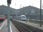 Doppelausfahrt in Leipzig Hbf: Zuerst fhrt der IC nach Frankfurt(M) aus und dann folgt der IC nach Berlin.