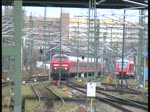 Ein 218-Sandwich fuhr aus Hamburg kommend in den Bahnhof Lbeck ein. Gesehen am 12.12.