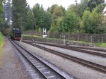 99 1772 der Fichtelbergbahn rangiert am 24.09.2021 im Bahnhof und verschwindet in einer Dampfwolke...