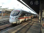 Rostock, Hbf: Ausfahrender ICE-T in Richtung Mnchen.