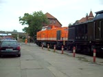 Locon 216&218 fahren mit Funkfernsteuerrung in das RAW Stendal.