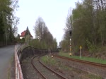 50 3501 fuhr am 30.04.16 einen Sonderzug von Meiningen nach Neuhaus am Rennweg. Hier ist der Zug zu sehen in der Ausfahrt Sonneberg.