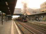52 8177-9 der Dampflokfreunde Berlin fhrt mit ihrem Sonderzug nach Aschersleben aus dem Potsdamer Hbf aus.