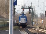 Nachdem ich das Video abgeschnitten habe hoffe ich das Gefällt , aber hier zu sehen eine V 100 der SPITZKE GMBH bei der Durchfahrt des Königswinter Bahnhofs , den 10.04.2015