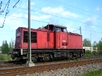 204 805-6 rangiert über diverse Weichen hinter dem Bahnhof Saalfeld (Saale). (07.05.2009)