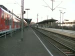 Eine V 100 mit Gterzug in Lehrte (Mrz 2012)